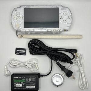 Sony PSP-1000 White VALUE PACK w/32MB memory - Box, Charger, 4 JPN Games, Case